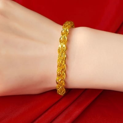 Picture of Long Lasting Gold Plated Stylish Bracelet for Women - Gold