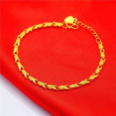 Picture of New Stainless Steel Gold Plated Bracelet For Women - Gold