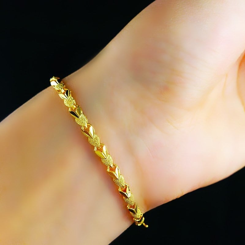 Picture of New Stainless Steel Gold Plated Bracelet For Women - Gold