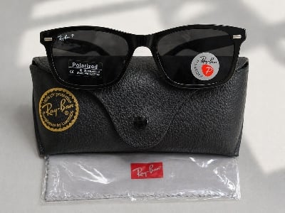 Picture of Stylish Polarized Sun Glasses for Men Women - Black