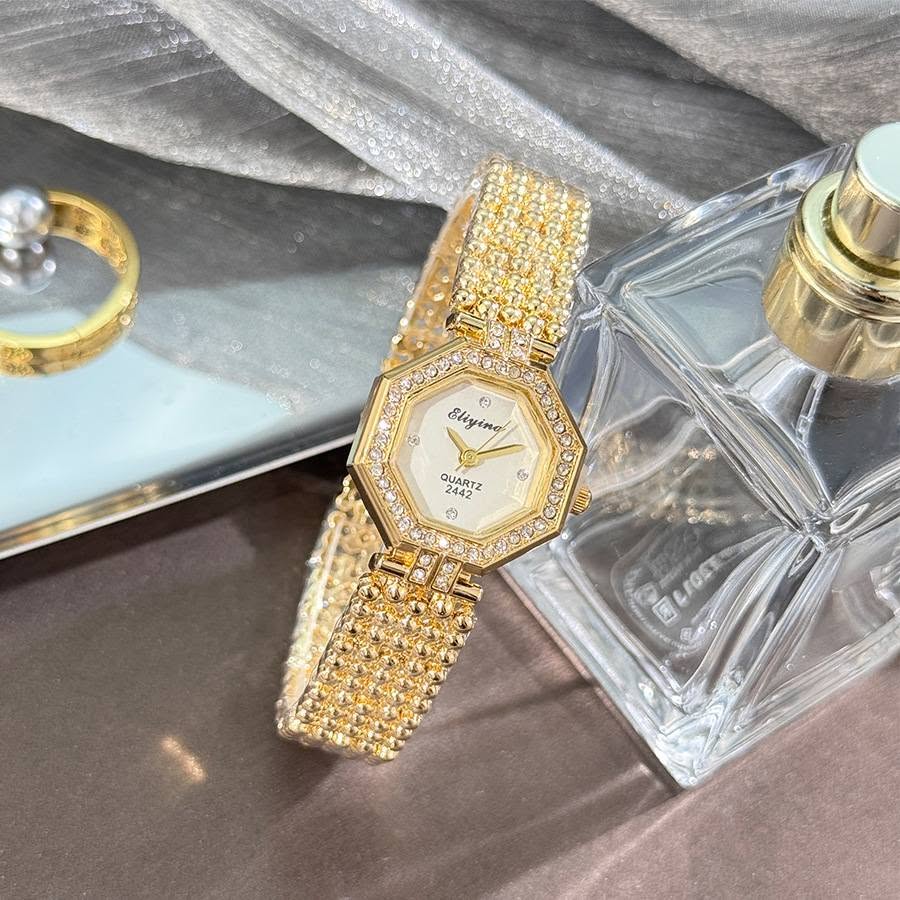 Picture of Premium Gold Queen Watch for Women | Designer Bracelet Wrist Watch