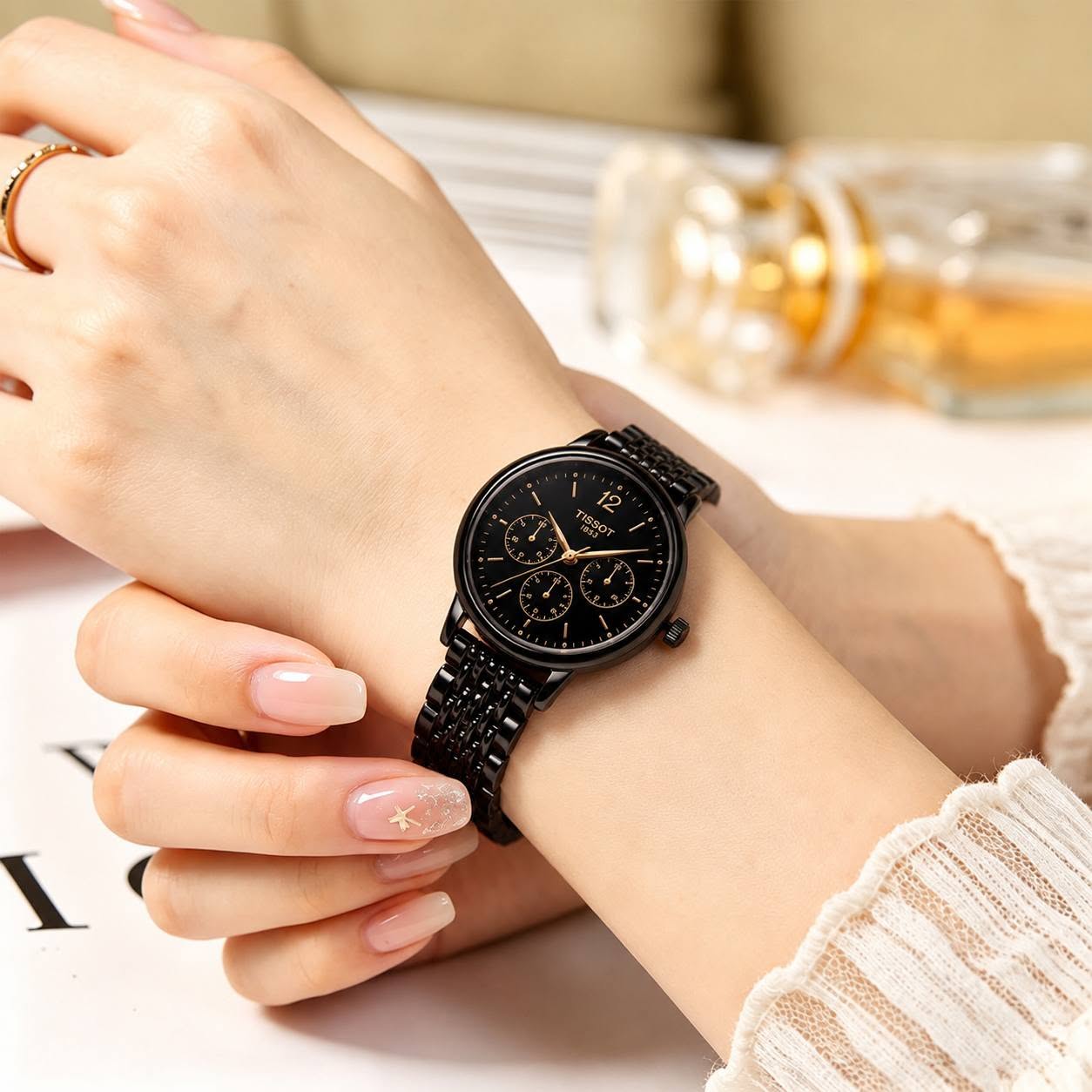 Picture of Luxury Gold Crystal Wrist Watch for Women | Elegant Designer Timepiece