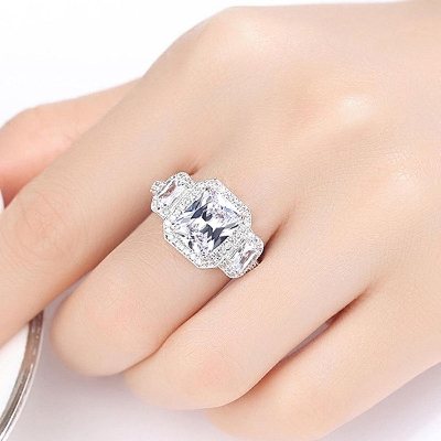 Picture of Love Crystal Woman Finger Ring(Null) - Silver