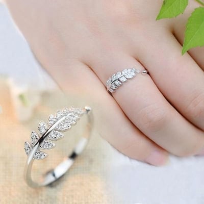 Picture of Silver Color Plated Stone Finger Ring for Women(Null) - Silver