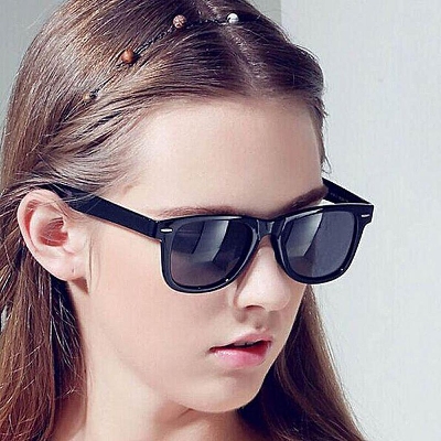 Picture of Sunglass for Men Or Woman(Null) - Black