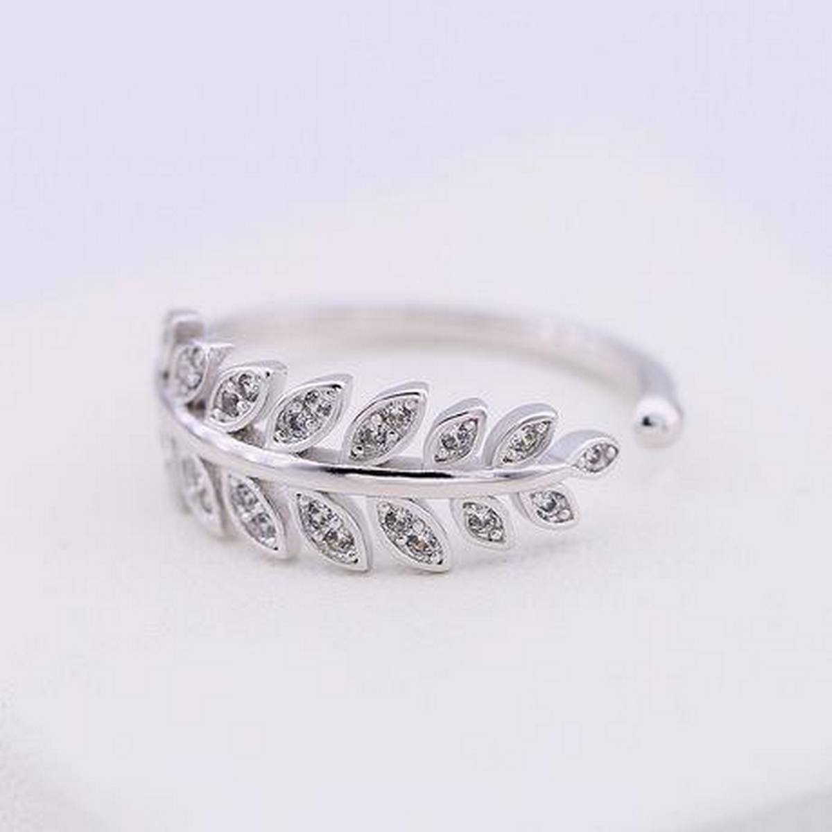 Picture of Platinum Plated Zircon Allow Lady Ring(Null) - Silver