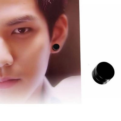 Picture of Man/Woman Magnet Earring(Null) -  MM