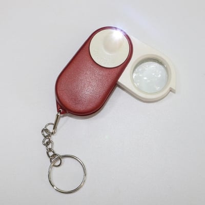 Picture of Folding Pocket Magnifying Glass With Keyring - Red