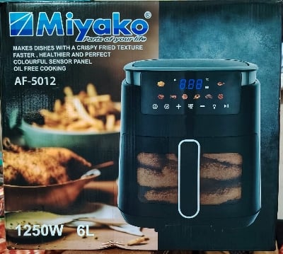 Picture of Miyako AF-5012 Auto cut off /resume when reach/ below preset temperature Air Fryer 6 liter Black