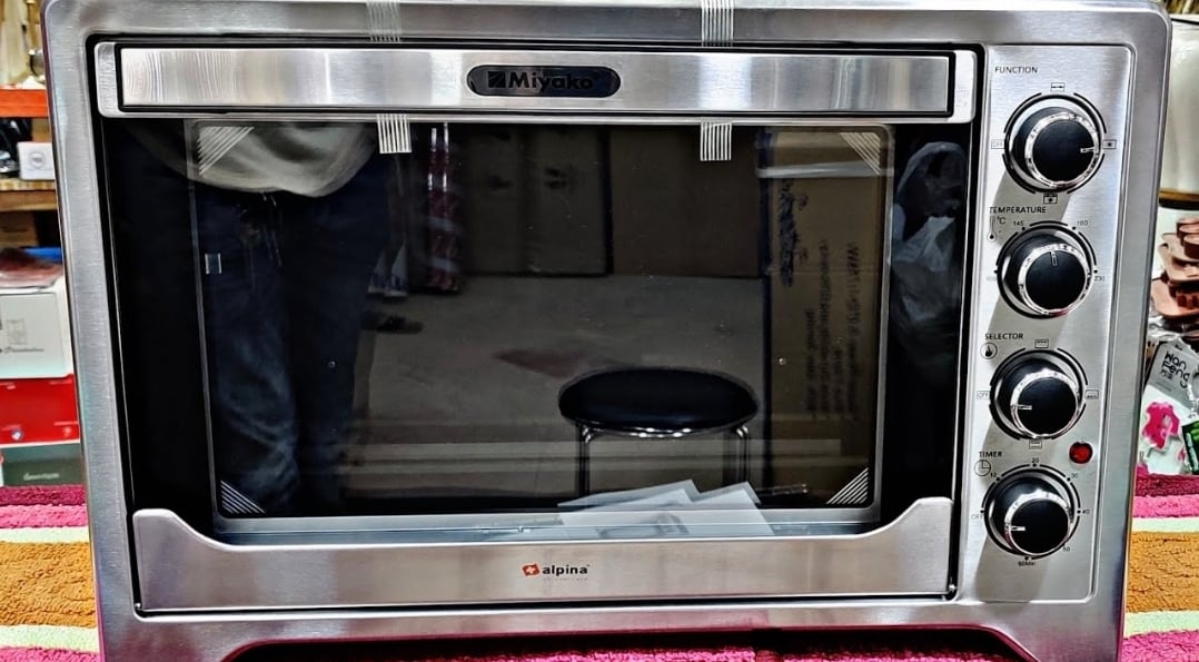 Picture of Miyako 35 Liter MT-35 RCL Convection Electric Oven 