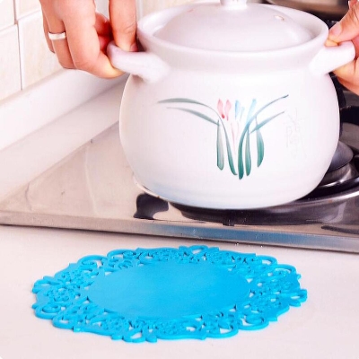 Picture of Silicone Lace Flower Coaster Tea Cup Bowl Glass Pad Mat Cushion Placemat Nonslip Coffee 1 pcs