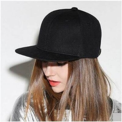 Picture of Plain black snapback cap - Black