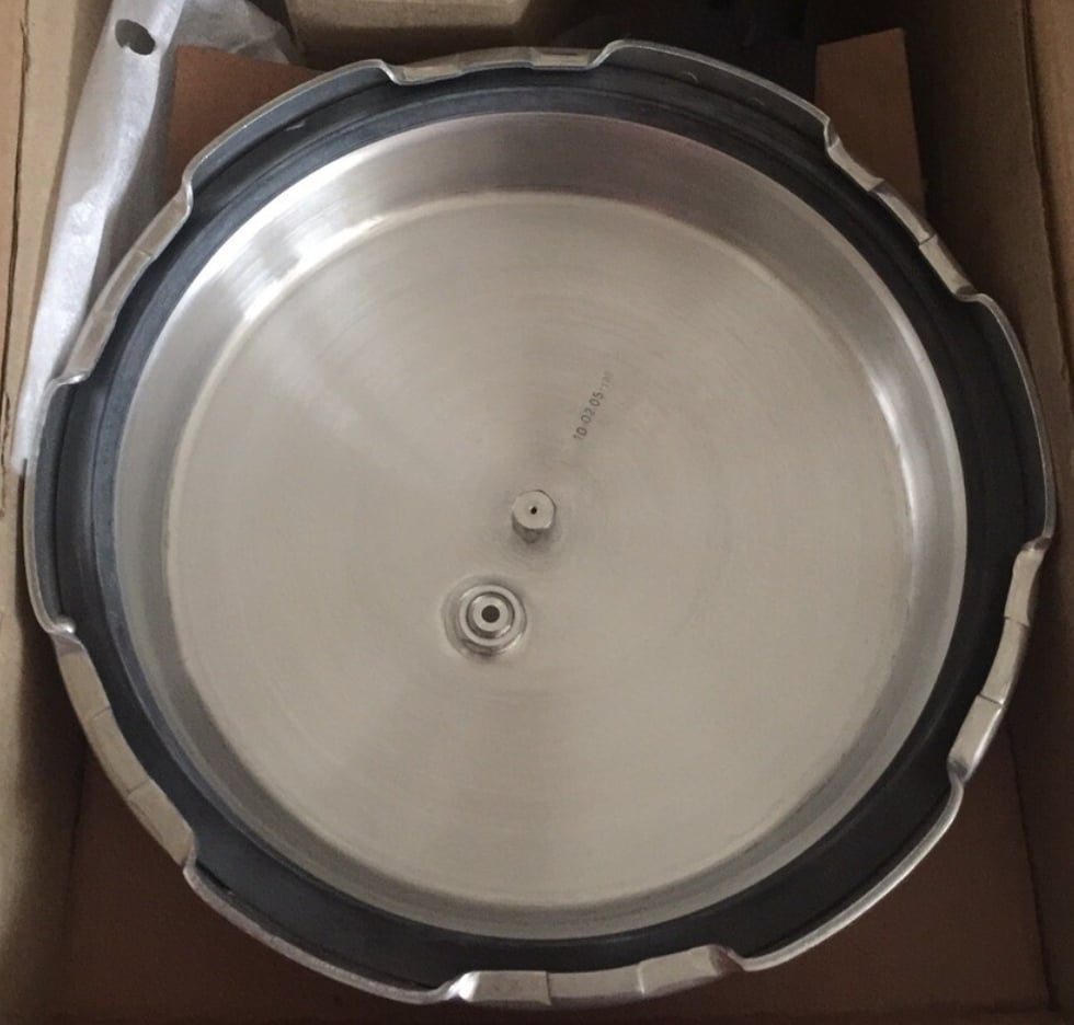 Picture of Gasket Sealing Ring for Popular Ultimate Pressure Cooker 7LITER