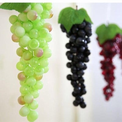 Picture of 1 Set Artificial Fruits Hanging Artificial Grapes Plastic Fake Fruit for Home Garden Decoration