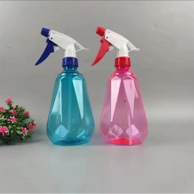 Picture of 1 PC Candy Color 500ML Plastic Sprayer Plant Flower Watering Succulents Tools Planting Garden Pot Supplies Small Garden Kettle Multicolor