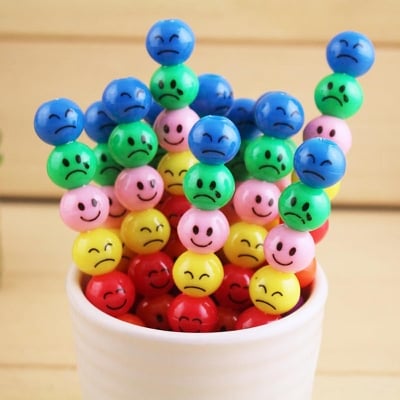 Picture of 5PCS=7 Colors Crayons Sugar-Coated Haws Cartoon Smiley