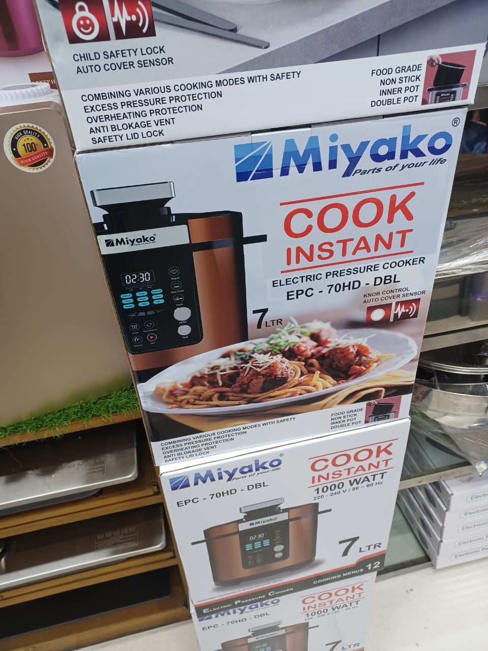Picture of Miyako 7 Liter Electric Pressure Cooker EPC-70HD-DBL DOUBLE POT Multicolor