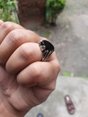 Picture of Man's Finger Ring