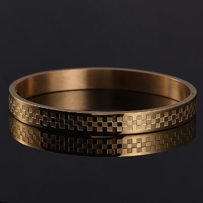 Picture of Round Golden New Bracelet For Man - Gold