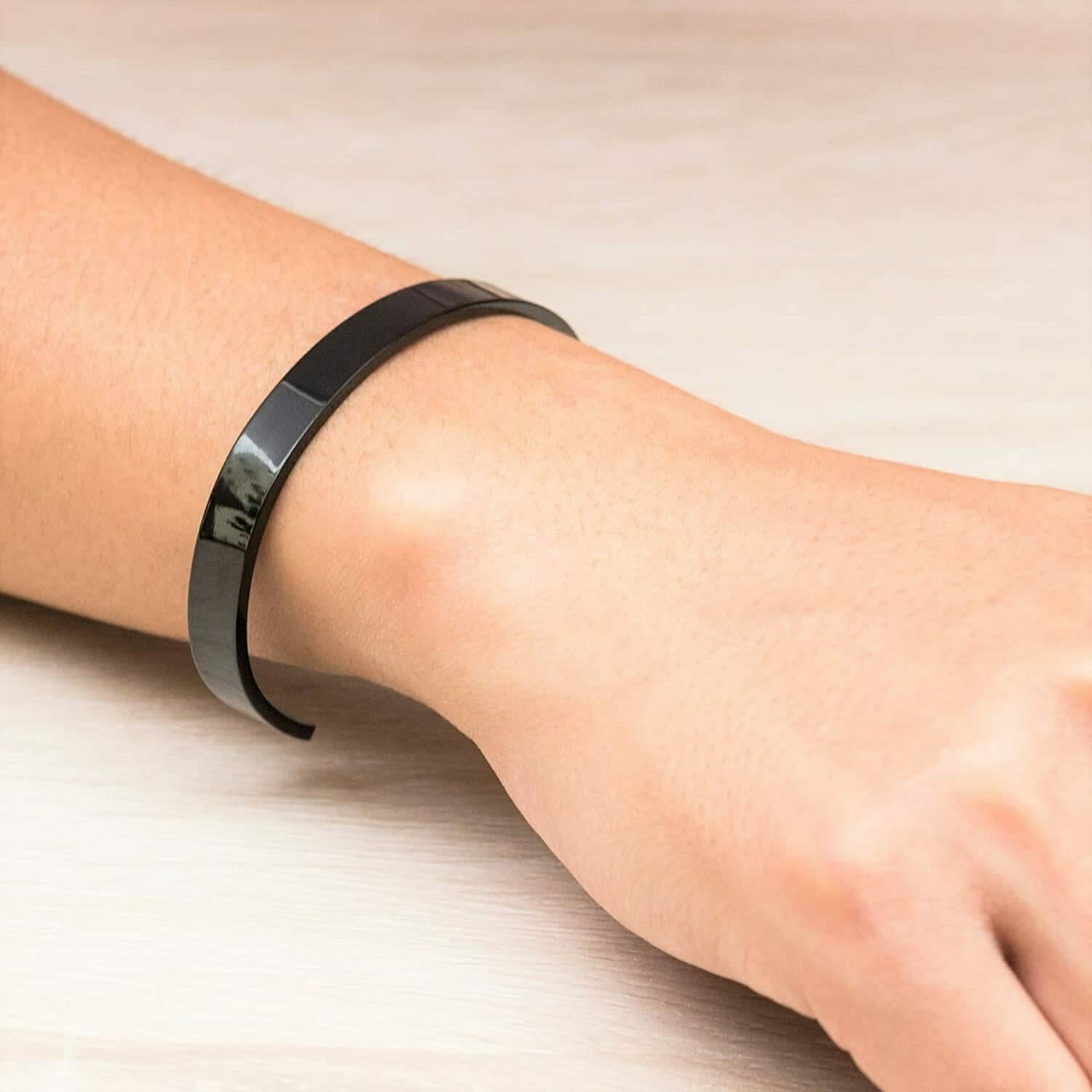 Picture of Black Stainless Steel Round Bracelet For Men - Black