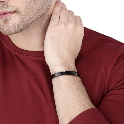 Picture of Black Stainless Steel Round Bracelet For Men - Black