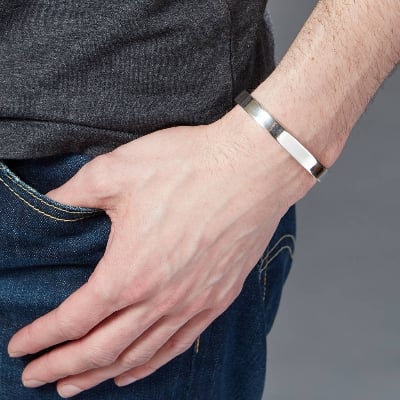 Picture of Stainless Steel Cuff Bangles Bracelets for Man & women - Silver