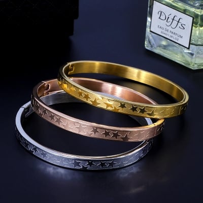 Picture of Star Stylish Stainless Steel Round Bracelet For Boys and Men