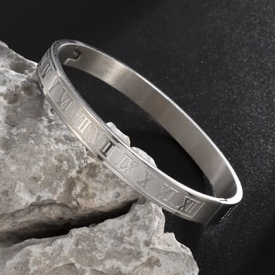 Picture of Silver Roman Numerals Stainless Steel Bracelet For Men - Silver