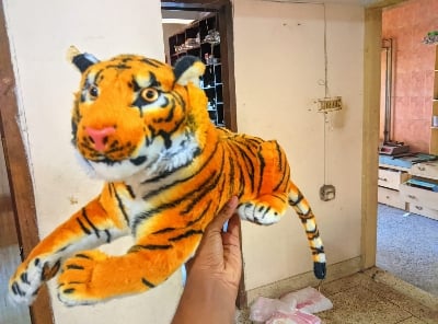 Picture of Tiger Doll - 24Inc - Yellow