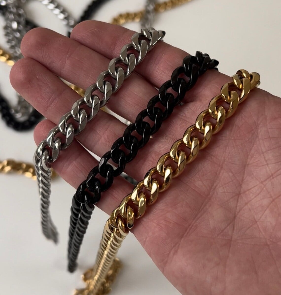 Picture of Golden Stainless Steel Stone Chain For Men - Gold