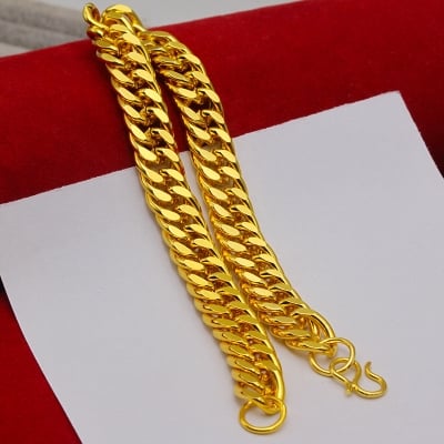 Picture of Revere Sterling Golden Solid Curb 24 Inch Chain - Gold