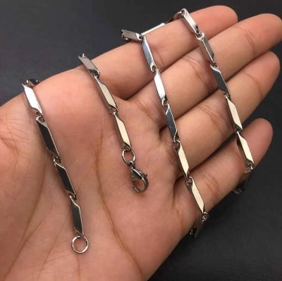 Picture of Stylish Silver Ricce Chain For Man & Women - Silver