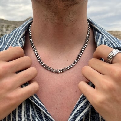 Picture of Revere Sterling Silver Solid Curb 24 Inch Chain - Silver