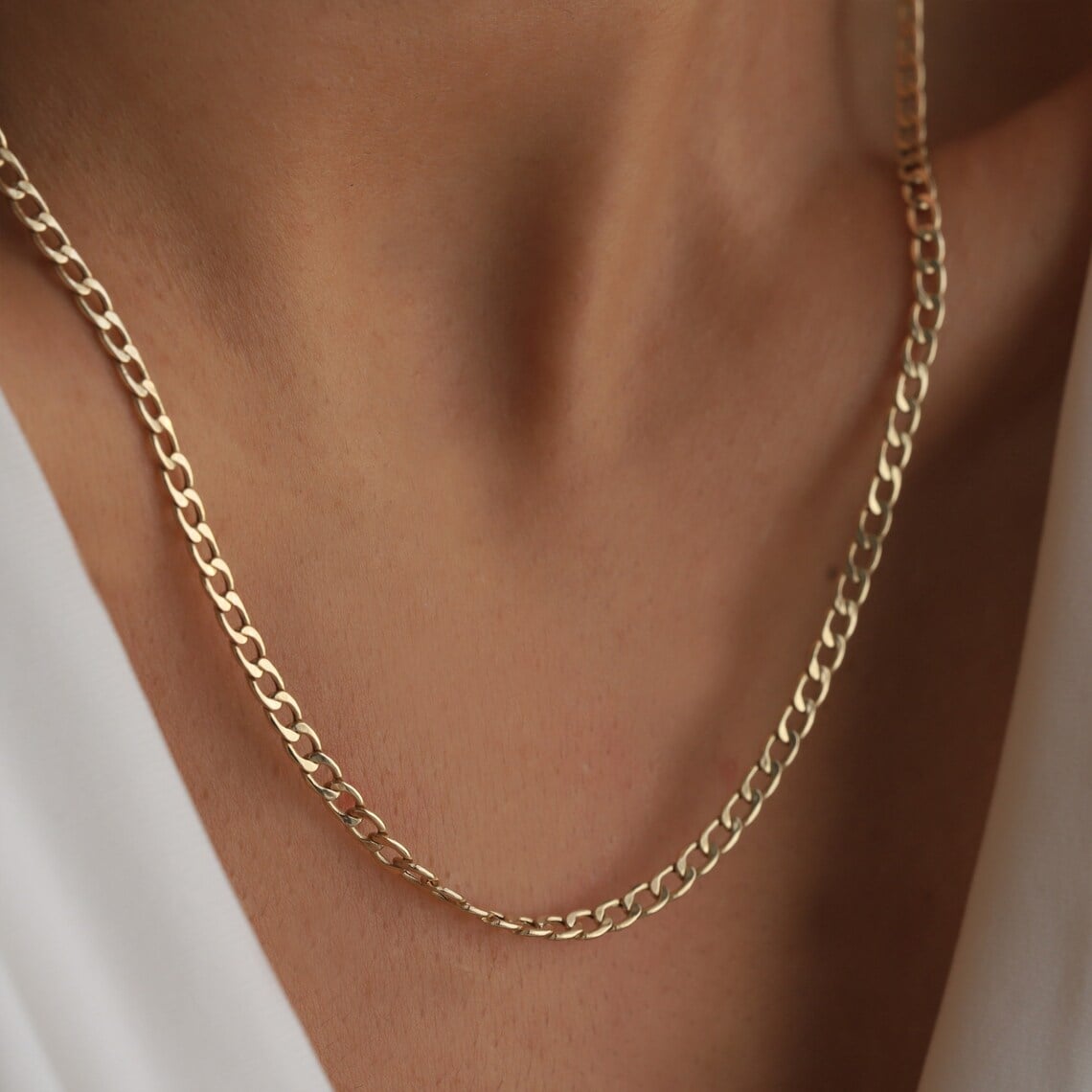 Picture of Revere Sterling Golden Solid Curb 24 Inch Chain - Gold