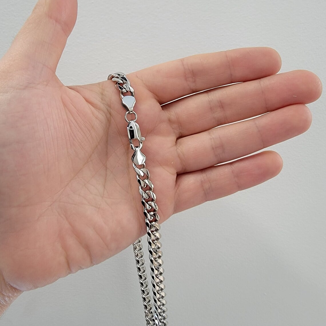 Picture of Silver Women's Solid Sterling Rhodium Plated Chain Necklace - Gold