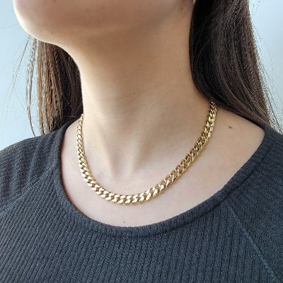 Picture of Chain Necklace For Women- Fashionabl Chain For Women - Gold