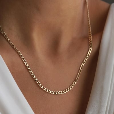 Picture of Neck Chain Design For Women & man - Gold