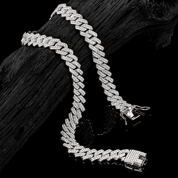 Picture of Stylish Silver Fashionabl Stone Chain For Women - Silver