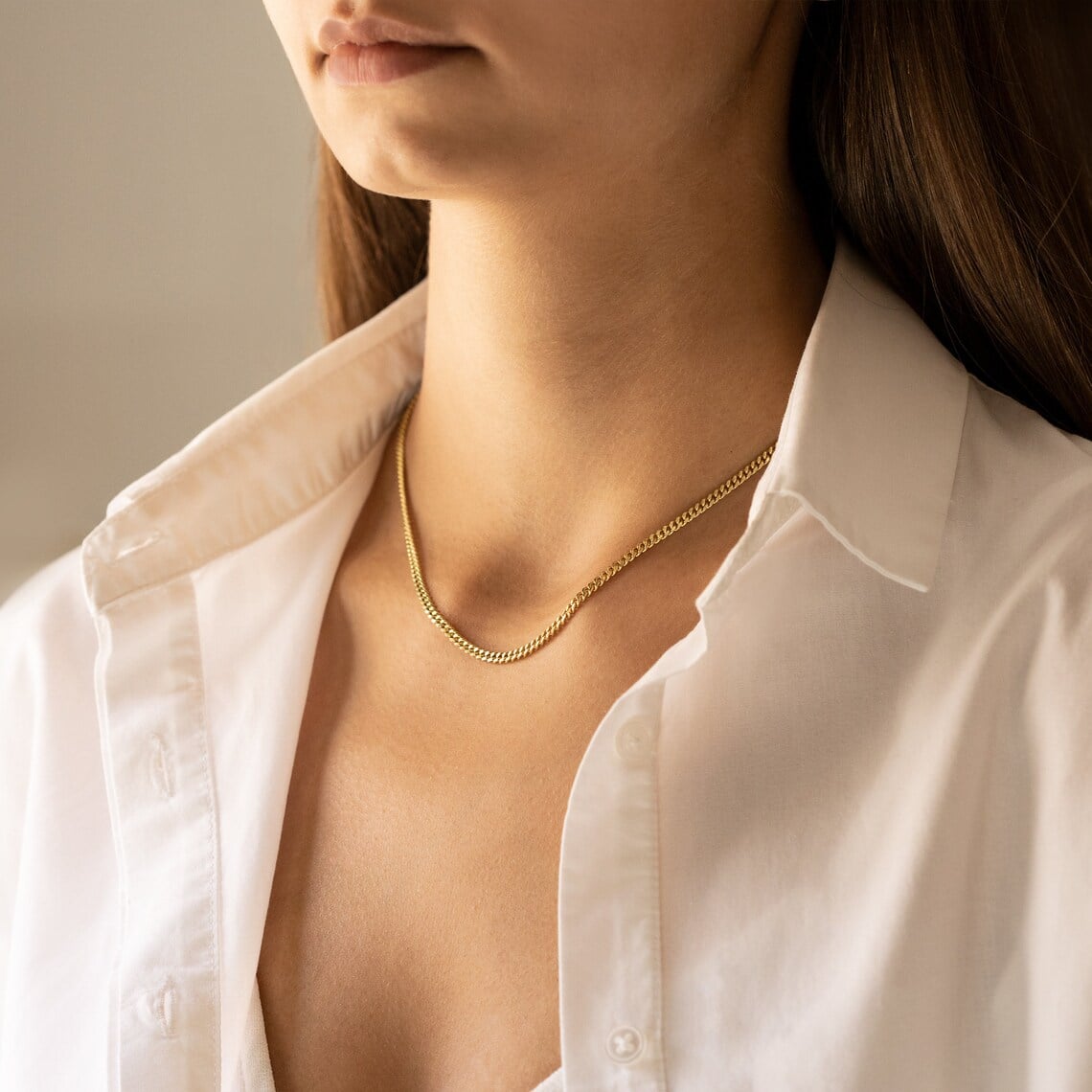 Picture of Golden Link Fashion Chain For Women - Gold