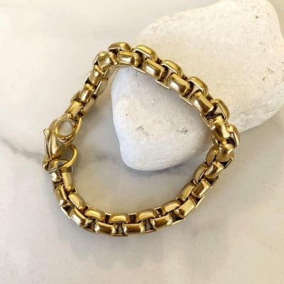 Picture of Thin Gold Bracelet- For Man  & Women - Gold