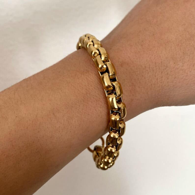 Picture of Stainless Steel Chain Bracelets For Man & Women - Gold