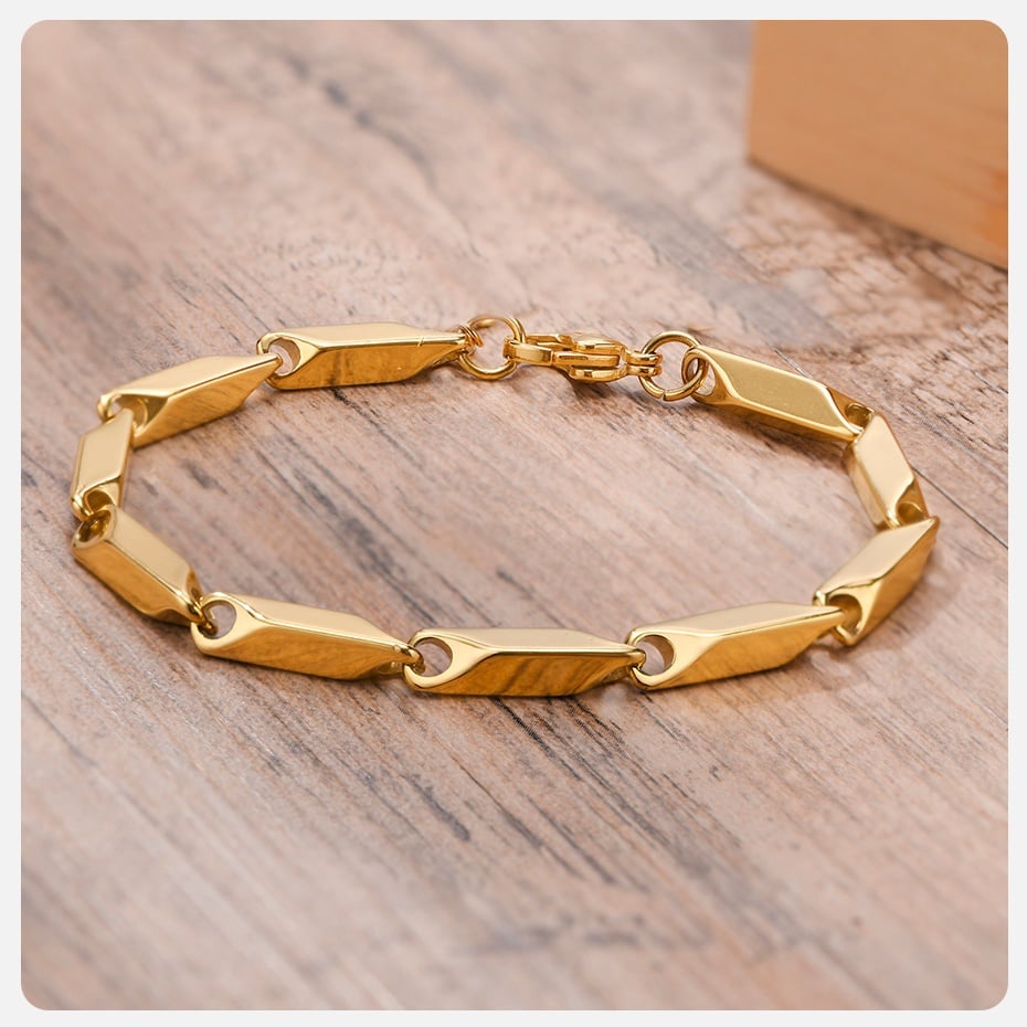 Picture of Men's Fashionabl Chain Bracelet- Fashion Chain Bracelet - Gold