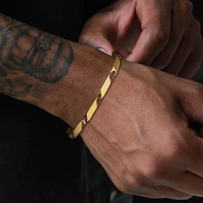 Picture of Fashionable Rice Chain Bracelet For Man - Gold