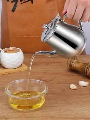 Picture of Stainless Steel Oil Pot Or Use As Tea Kettle Strainer Container Jug-500ml Silver