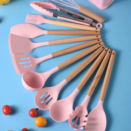 Picture of 12 pcs Silicone Spatula Sets Heat-Resistant Non-Stick Spatula with Iron Core for Baking Multicolor