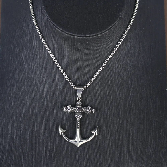 Picture of Anchor Necklace in Stainless Steel Antique Silver Tone - Silver