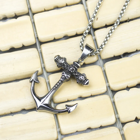 Picture of Anchor Necklace in Stainless Steel Antique Silver Tone - Silver