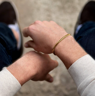 Picture of New Trendy Chain Men Bracelet- Wow Man's Steel Bracelet - Gold