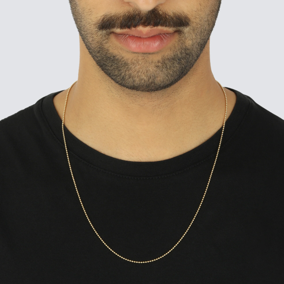Picture of Luxury & Minimalist Flat Chain Necklace In Golden Color - Antique White