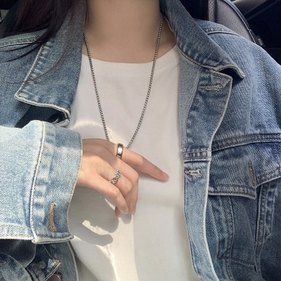Picture of Stainless Steel Necklace For Men- Finger Ring With Necklace - Silver